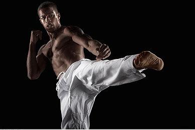 《霸剑霄云录》定档2023年4月27日发售 首发69元